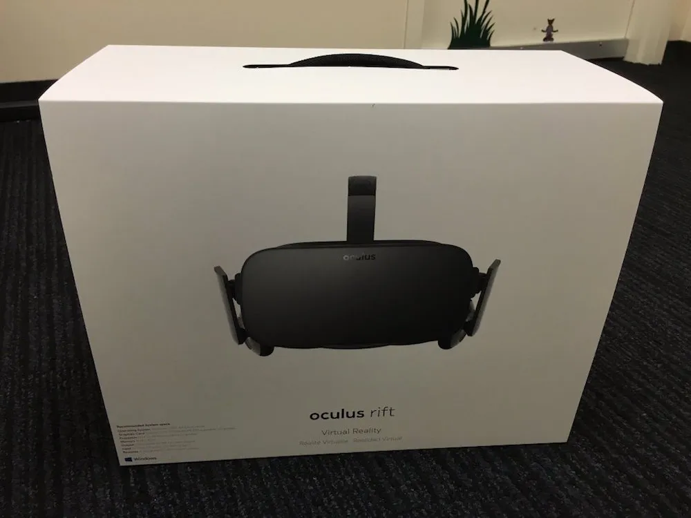 Oculus Rift's Final Commercial Packaging May Have Appeared Online