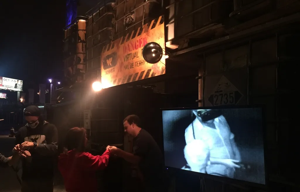 'Fear Factory' Haunted House Embraces VR For A Terrifying Immersive Experience