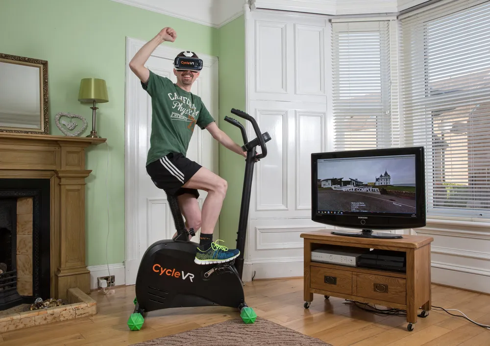 This Man Actually Cycled The Entire Length Of The UK In VR