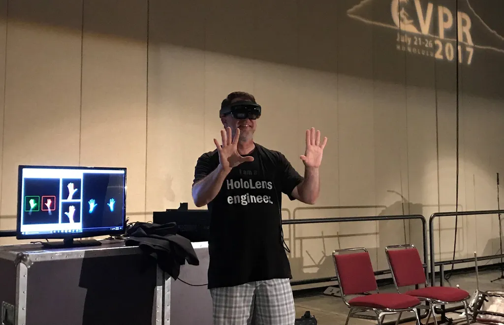 HoloLens 2.0 Will Use A New Processing Unit To Implement Speech And Image Recognition