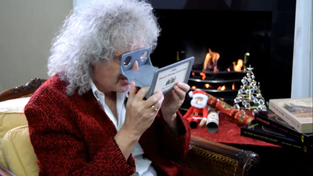 Queen Guitarist Brian May Has His Own VR HMD. Really.