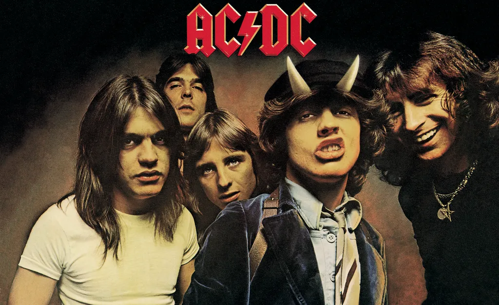 For Those About To Play AC/DC's New Pinball VR Table, We Salute You