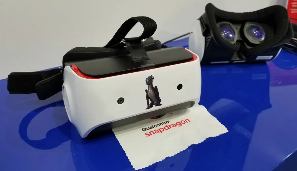 Hands-on: Qualcomm’s VR820 Adds Full Movement Freedom To Mobile VR