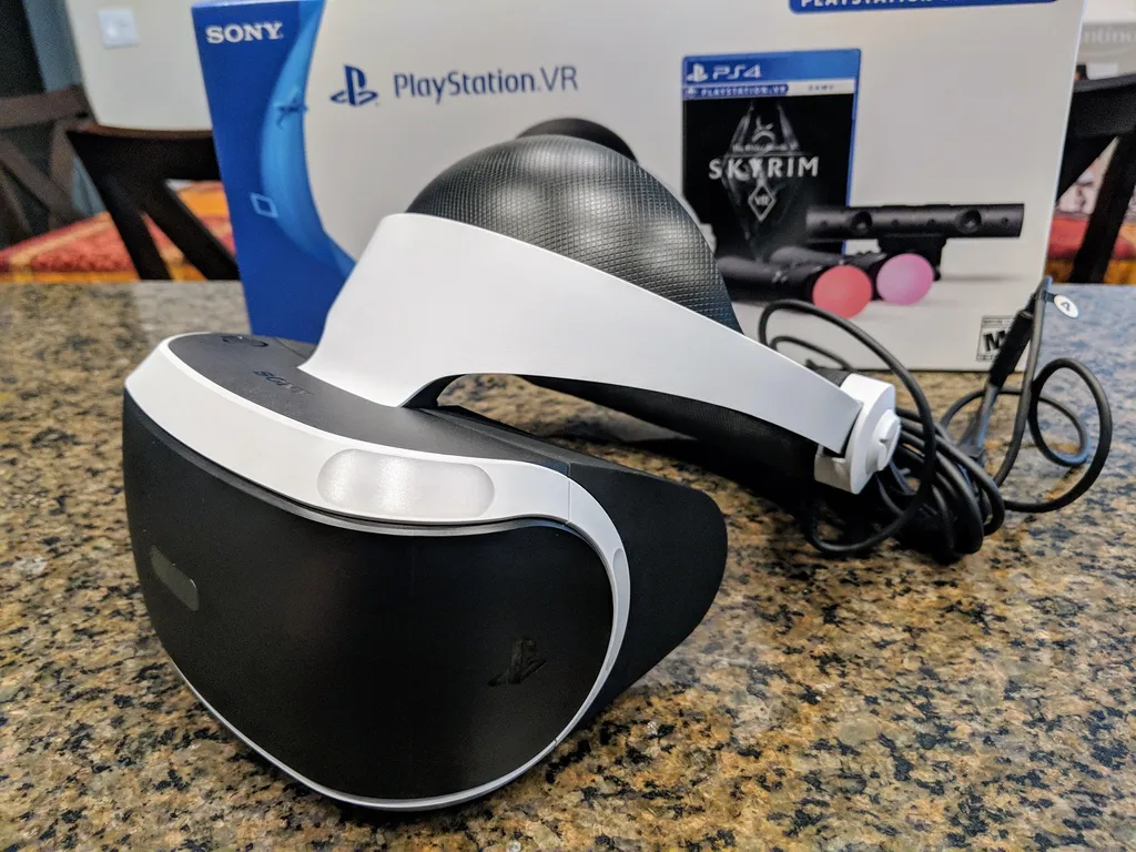 Report: PSVR Black Friday Sales 'On Par With Launch Week'