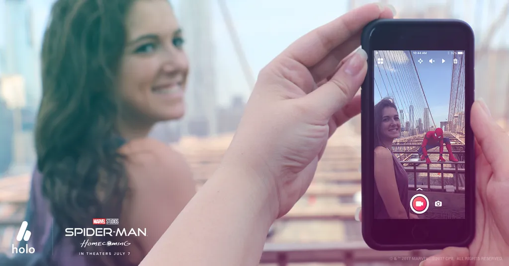 Holo Introduces Holograms Of Real People to Your Pictures And Videos