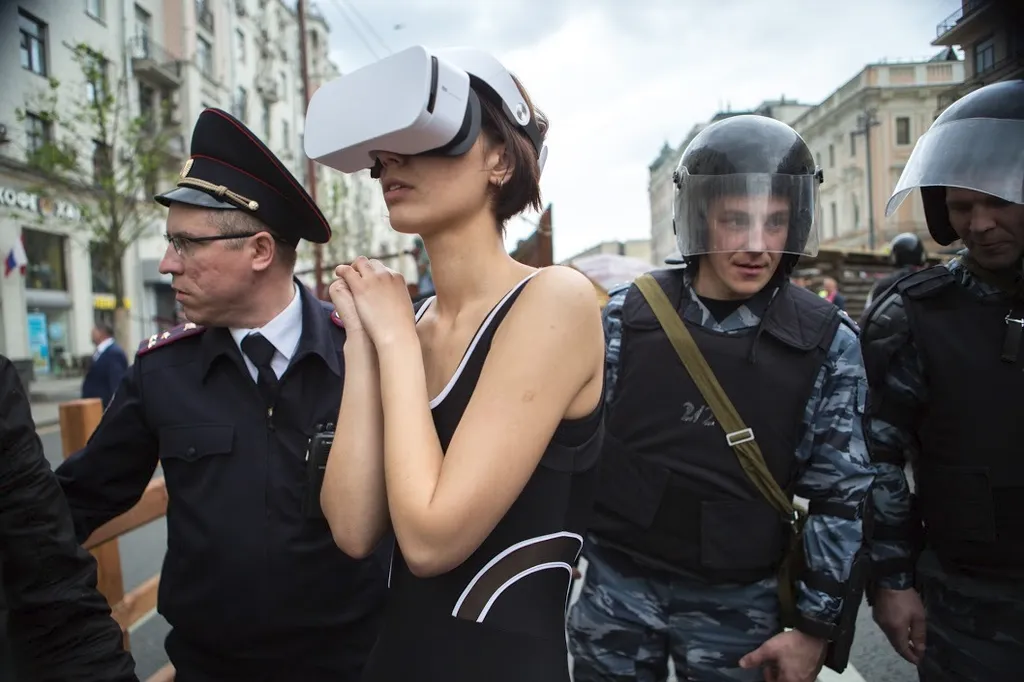 Russian Activist Reportedly Arrested For Using VR In Public