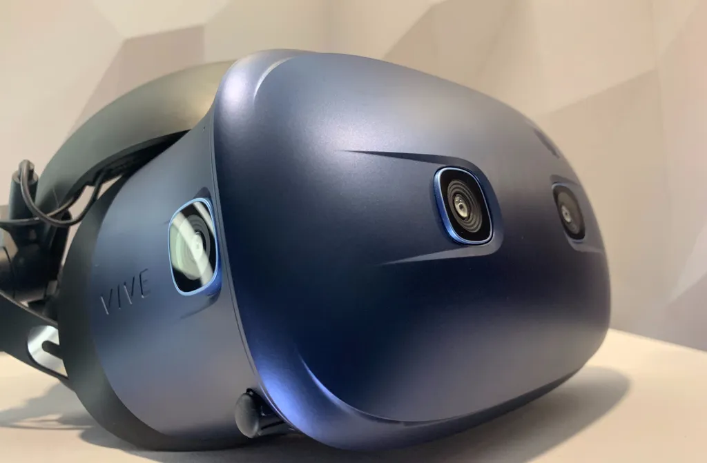 CES 2019: First Pictures Of HTC Vive Cosmos And Pro Eye Arrive