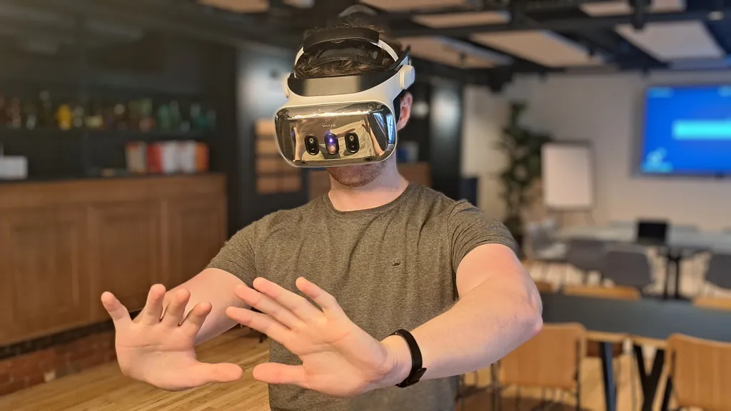 Varjo XR-4 Hands-On: Stunning VR Quality With Disappointing Passthrough